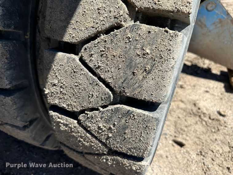 image for item NE9079 2003 Fuchs-Terex MHL340  material handler