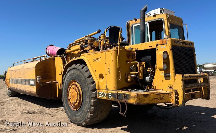 image for item NM9324 Caterpillar 623B  water wagon