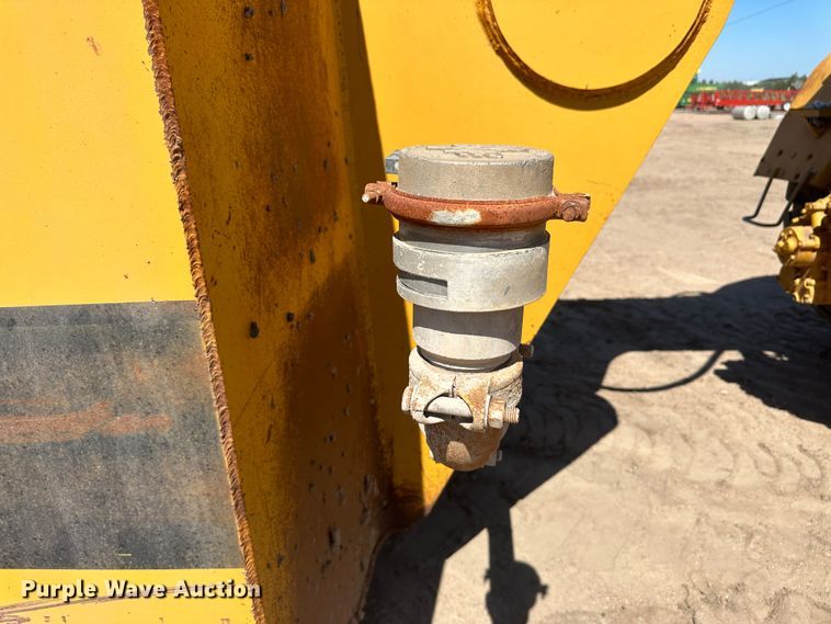 image for item NM9324 Caterpillar 623B  water wagon