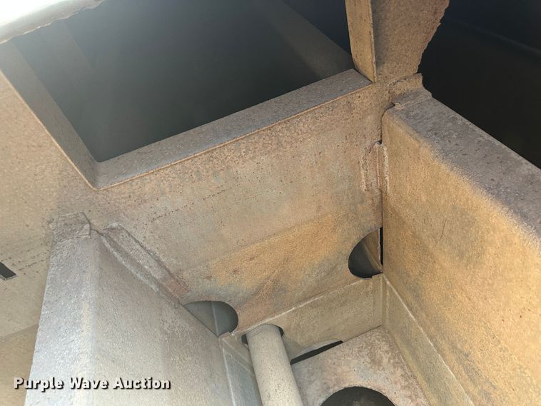 image for item NM9324 Caterpillar 623B  water wagon