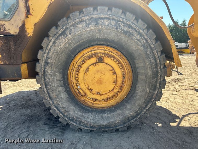 image for item NM9324 Caterpillar 623B  water wagon