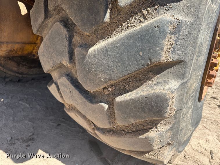 image for item NM9324 Caterpillar 623B  water wagon