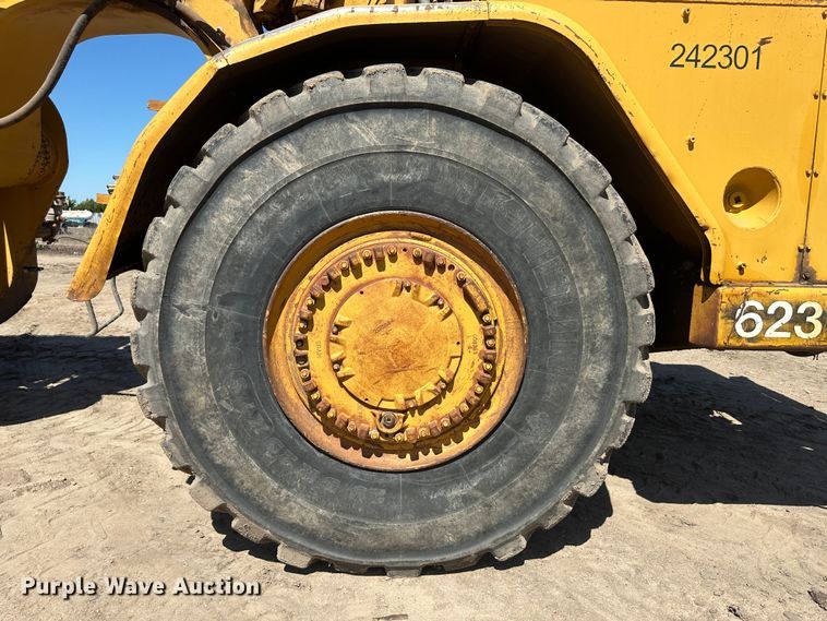 image for item NM9324 Caterpillar 623B  water wagon