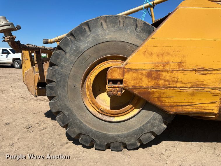 image for item NM9324 Caterpillar 623B  water wagon