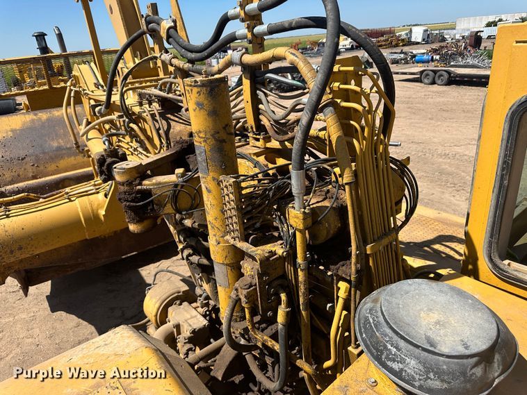 image for item NM9325 1997 Caterpillar 627F  scraper