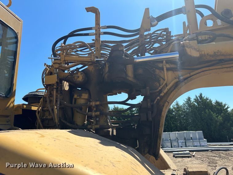 image for item NM9325 1997 Caterpillar 627F  scraper