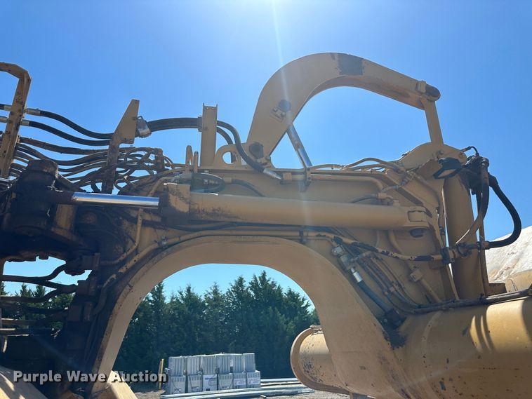 image for item NM9325 1997 Caterpillar 627F  scraper