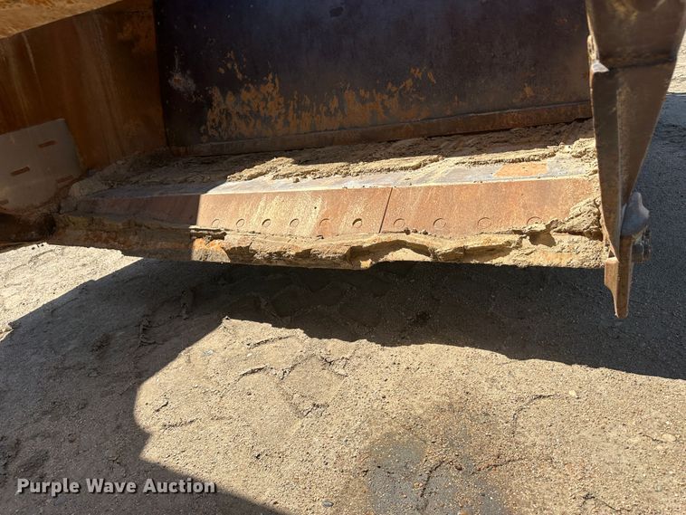 image for item NM9325 1997 Caterpillar 627F  scraper