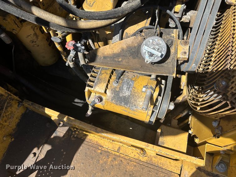 image for item NM9325 1997 Caterpillar 627F  scraper