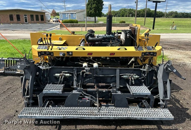 image for item NP9796 2002 Mauldin 1500  paver