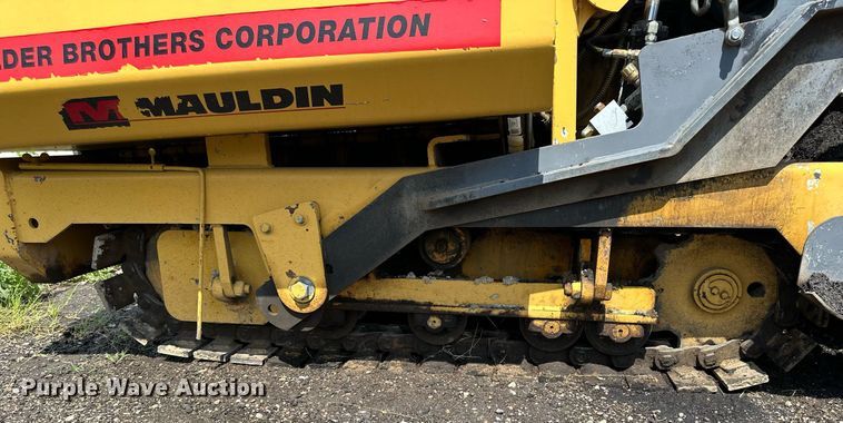 image for item NP9796 2002 Mauldin 1500  paver