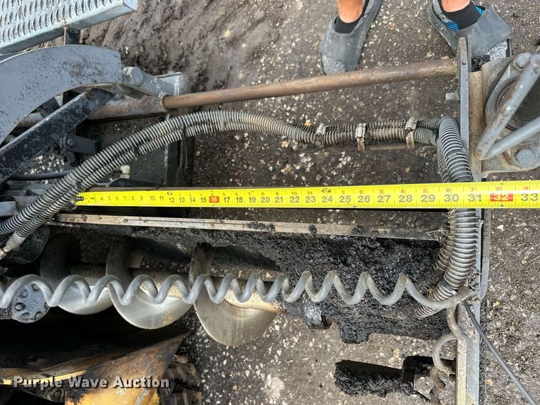 image for item NP9796 2002 Mauldin 1500  paver