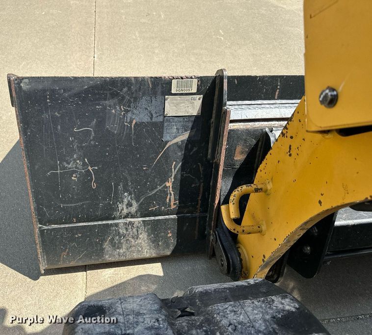 image for item NP9833 2016 Caterpillar 299D2XHP  tracked skid steer loader