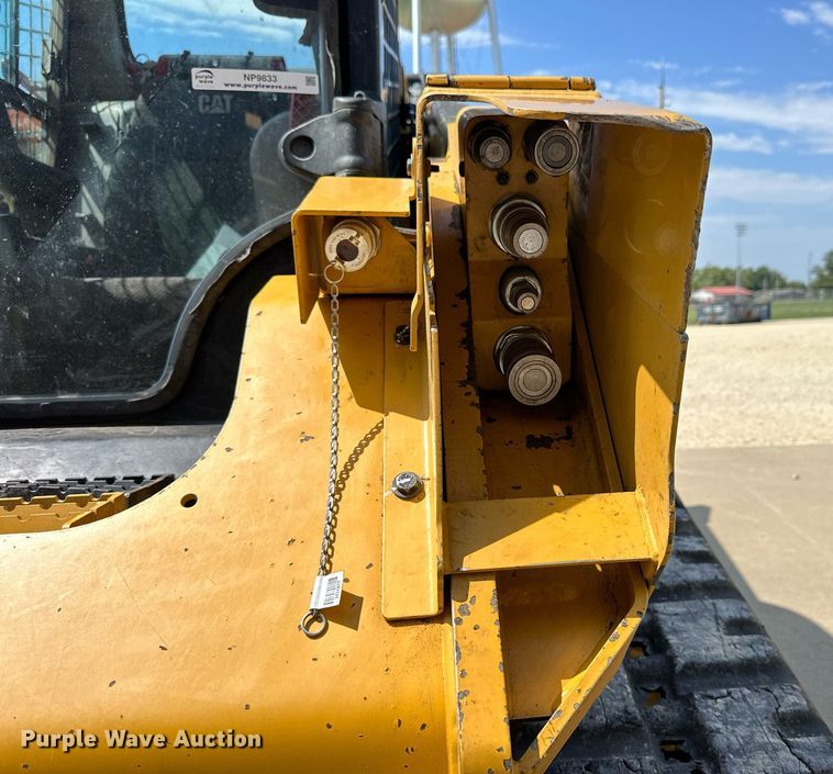 image for item NP9833 2016 Caterpillar 299D2XHP  tracked skid steer loader