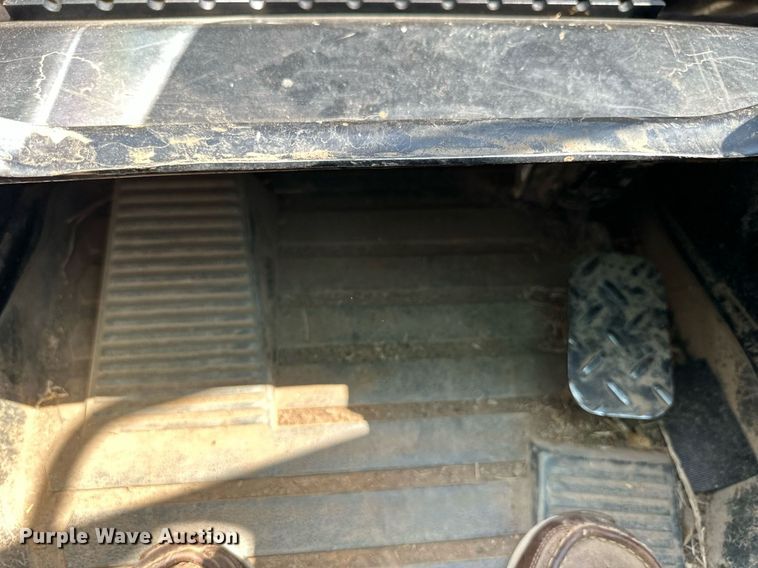 image for item NP9833 2016 Caterpillar 299D2XHP  tracked skid steer loader