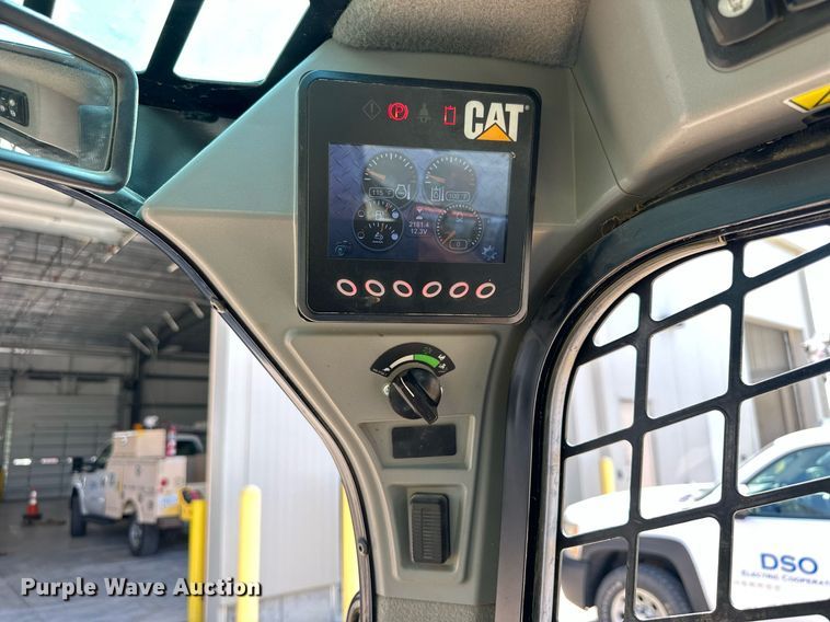 image for item NP9833 2016 Caterpillar 299D2XHP  tracked skid steer loader