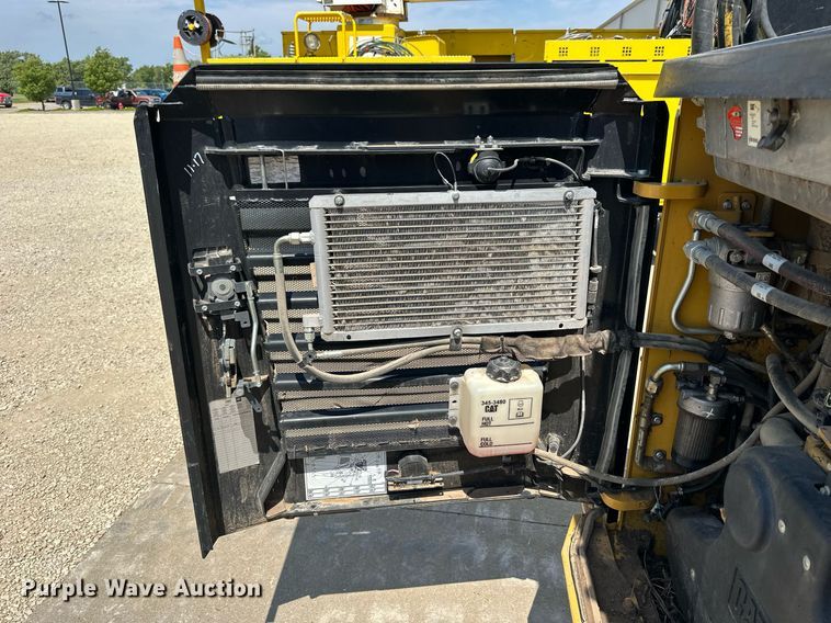 image for item NP9833 2016 Caterpillar 299D2XHP  tracked skid steer loader