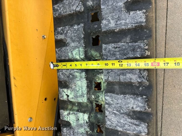 image for item NP9833 2016 Caterpillar 299D2XHP  tracked skid steer loader