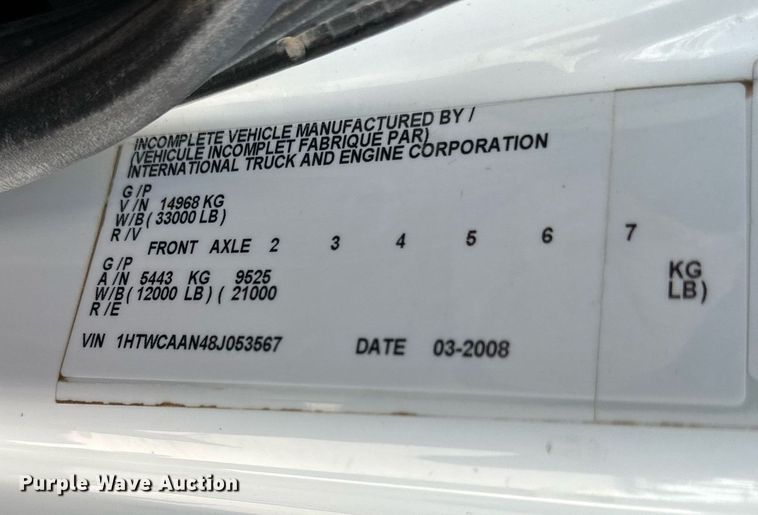 image for item NP9834 2008 International WorkStar 7400  bucket truck