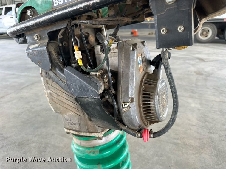 image for item NP9836 Wacker BS70-21  plate compactor