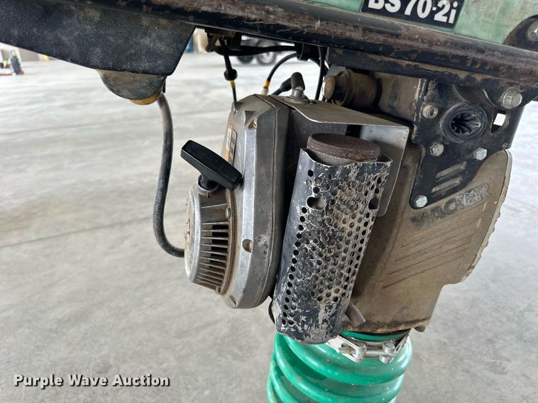 image for item NP9836 Wacker BS70-21  plate compactor