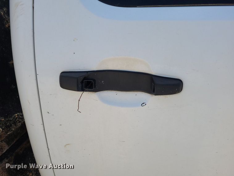 image for item NX9626 2012 Chevrolet Silverado 3500HD  Crew Cab flatbed pickup truck