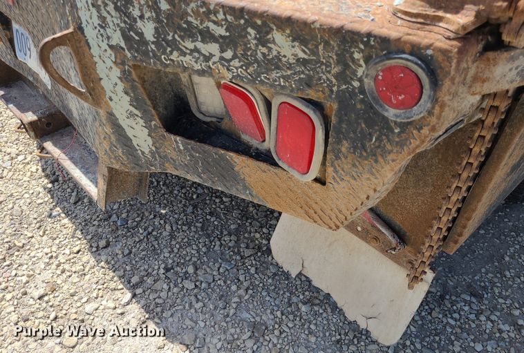 image for item NX9626 2012 Chevrolet Silverado 3500HD  Crew Cab flatbed pickup truck