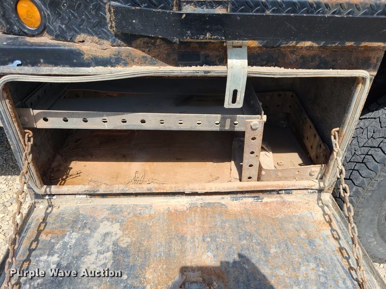 image for item NX9626 2012 Chevrolet Silverado 3500HD  Crew Cab flatbed pickup truck