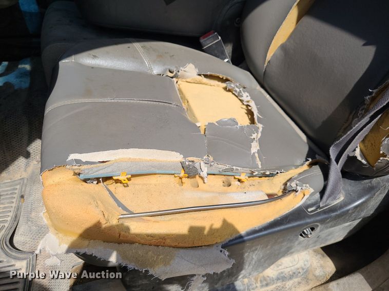 image for item NX9626 2012 Chevrolet Silverado 3500HD  Crew Cab flatbed pickup truck