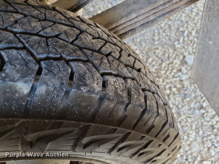 image for item NX9626 2012 Chevrolet Silverado 3500HD  Crew Cab flatbed pickup truck