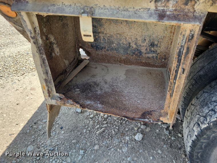 image for item NX9627 2012 Chevrolet Silverado 3500HD  Crew Cab flatbed pickup truck