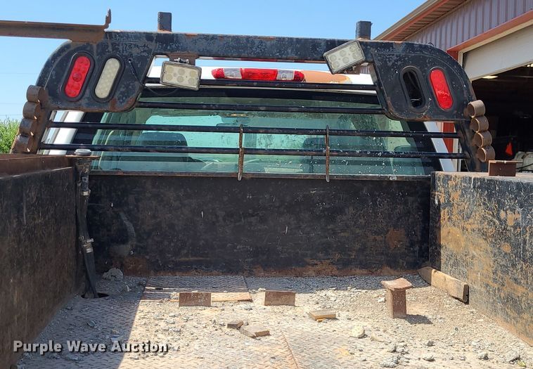 image for item NX9627 2012 Chevrolet Silverado 3500HD  Crew Cab flatbed pickup truck