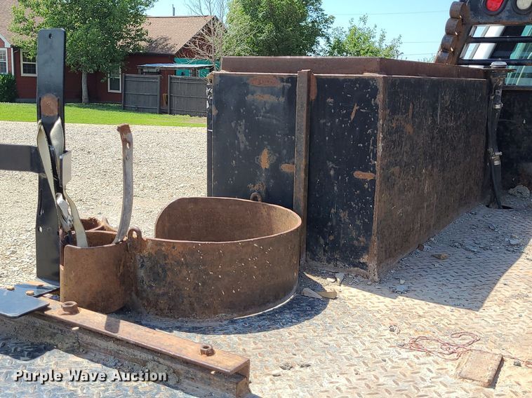 image for item NX9627 2012 Chevrolet Silverado 3500HD  Crew Cab flatbed pickup truck