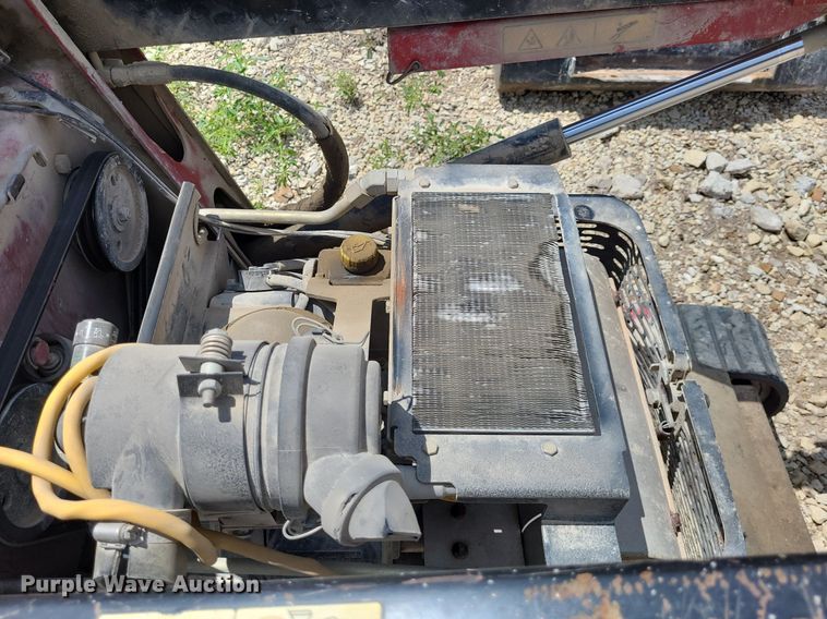 image for item NX9628 2016 Toro TX427  compact utility loader