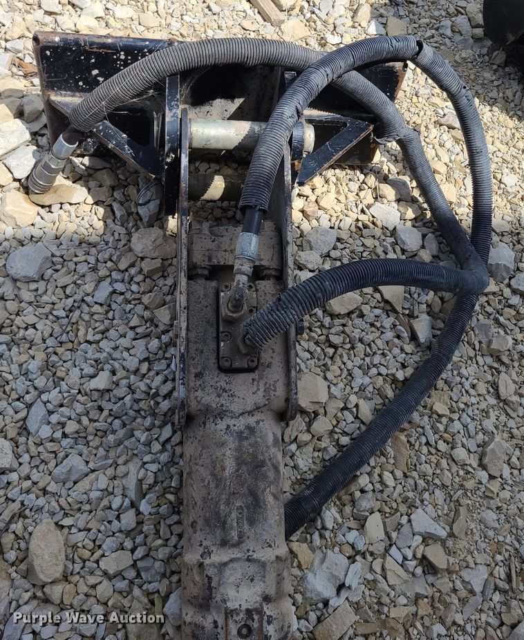 image for item NX9628 2016 Toro TX427  compact utility loader