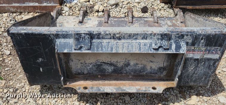 image for item NX9628 2016 Toro TX427  compact utility loader