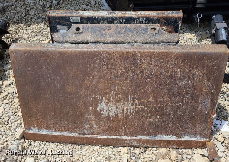 image for item NX9628 2016 Toro TX427  compact utility loader