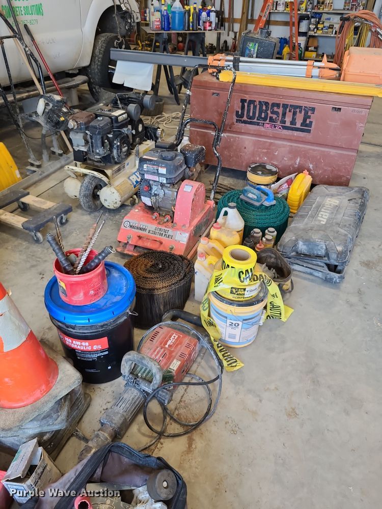 image for item NX9629 Concrete equipment