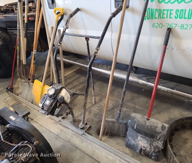 image for item NX9629 Concrete equipment