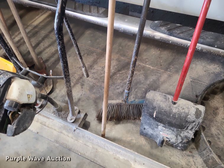 image for item NX9629 Concrete equipment