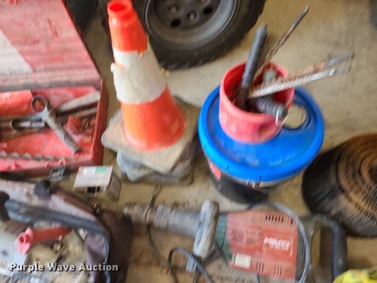 image for item NX9629 Concrete equipment