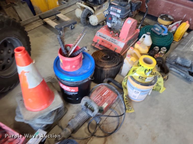 image for item NX9629 Concrete equipment