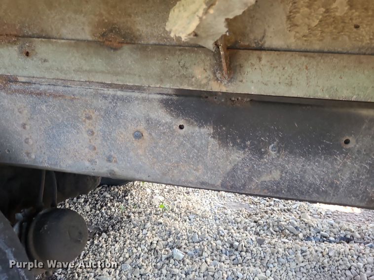 image for item NX9634 1991 Chevrolet Kodiak  dump truck