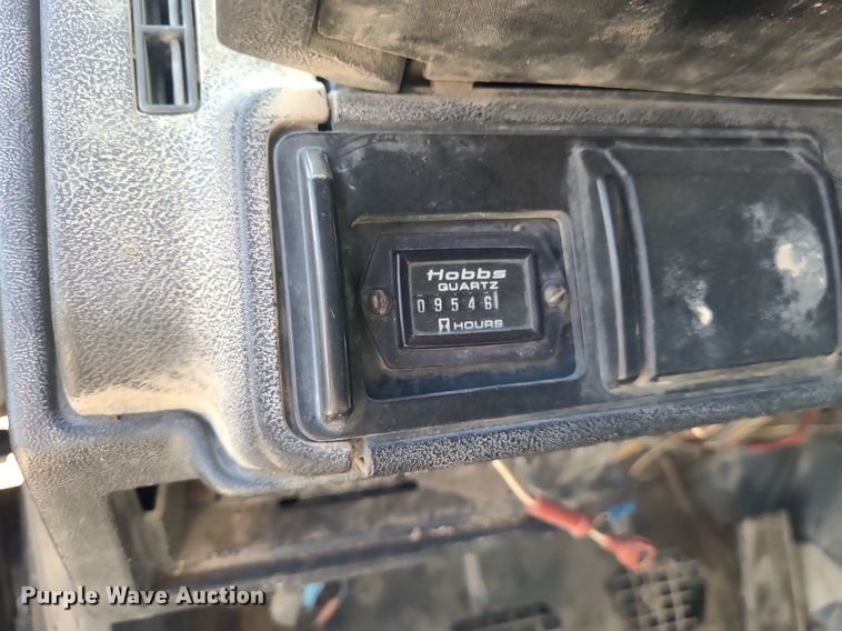 image for item NX9634 1991 Chevrolet Kodiak  dump truck