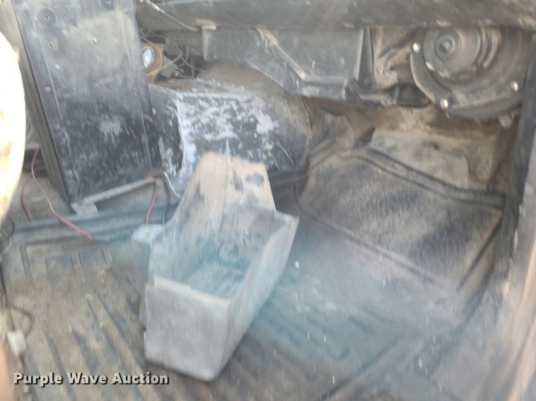 image for item NX9634 1991 Chevrolet Kodiak  dump truck