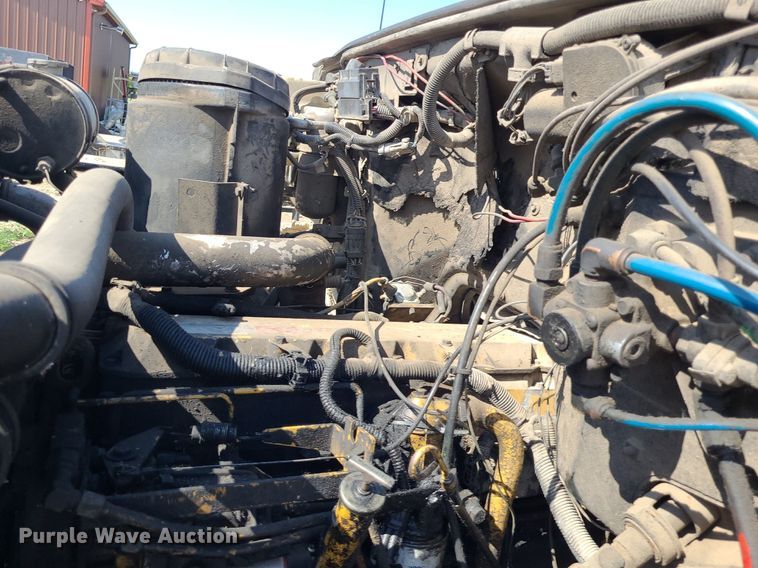 image for item NX9634 1991 Chevrolet Kodiak  dump truck