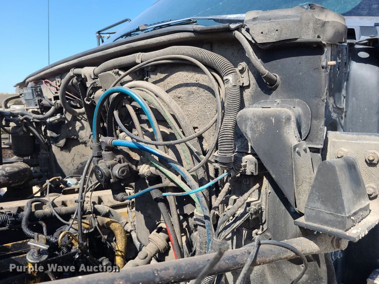 image for item NX9634 1991 Chevrolet Kodiak  dump truck