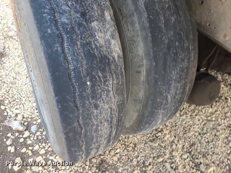 image for item NX9634 1991 Chevrolet Kodiak  dump truck