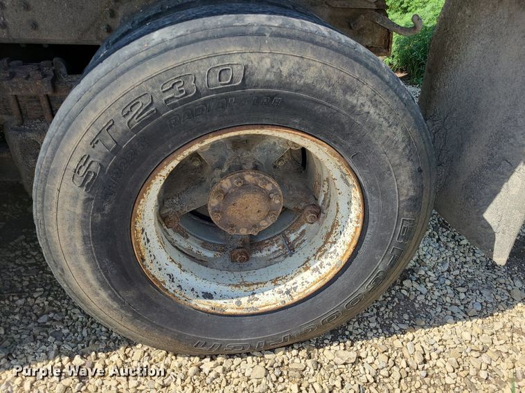 image for item NX9634 1991 Chevrolet Kodiak  dump truck