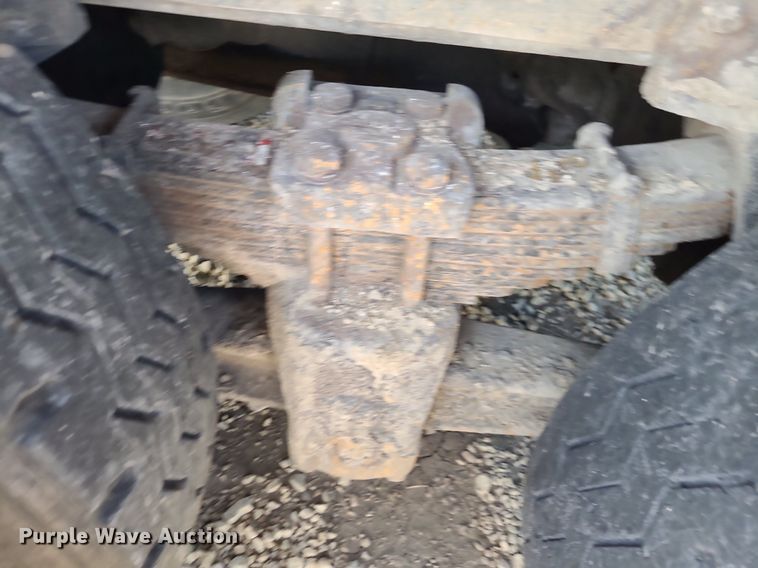 image for item NX9634 1991 Chevrolet Kodiak  dump truck